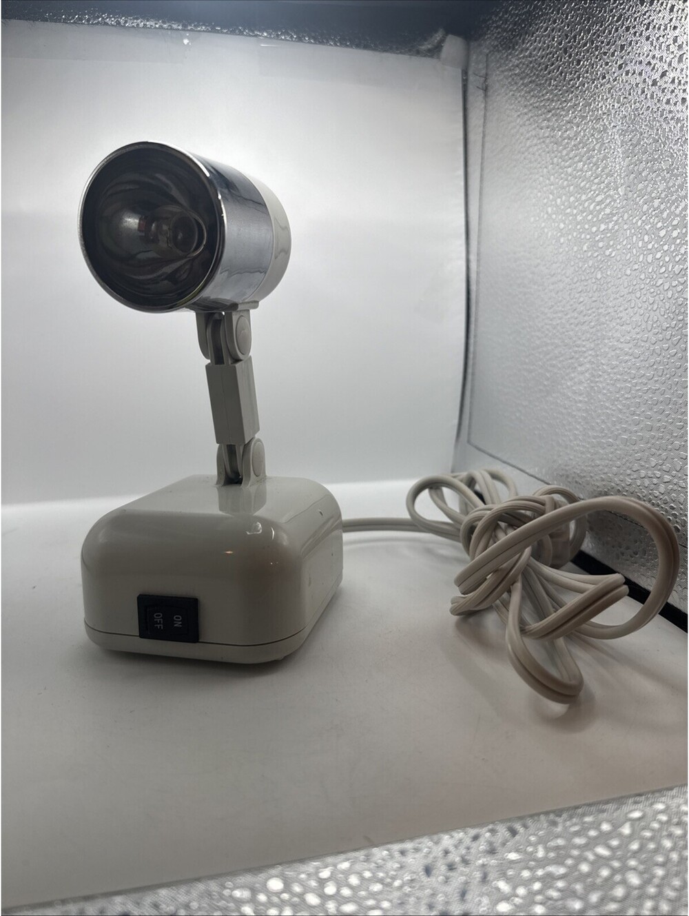 Vintage Floxite Adjustable Spotlight Lamp Chrome Head Plug In Vanity Task Light